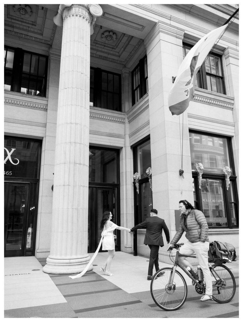 Walking past columns – San Francisco