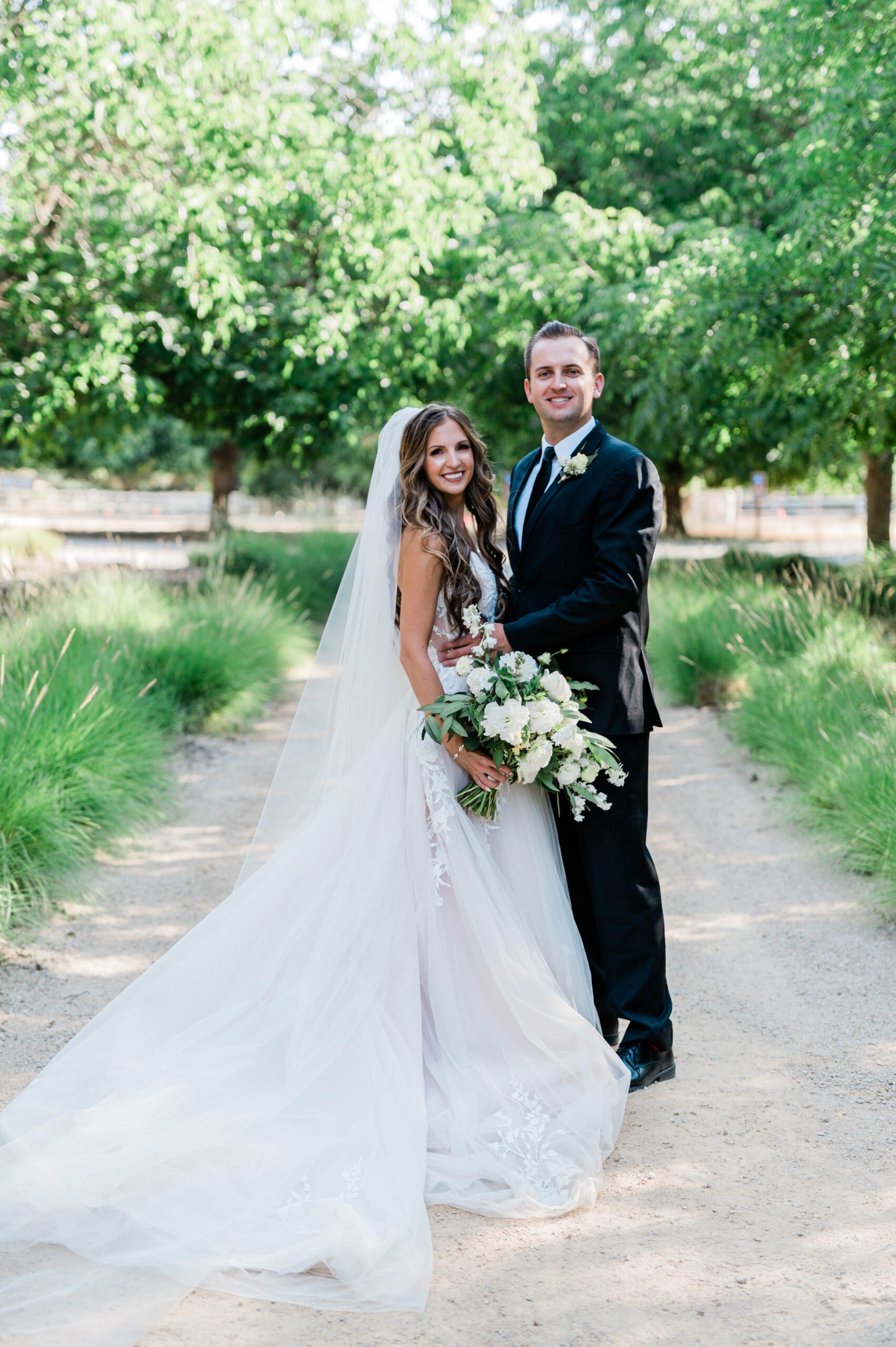 A couple in San Luis Obispo wedding venue