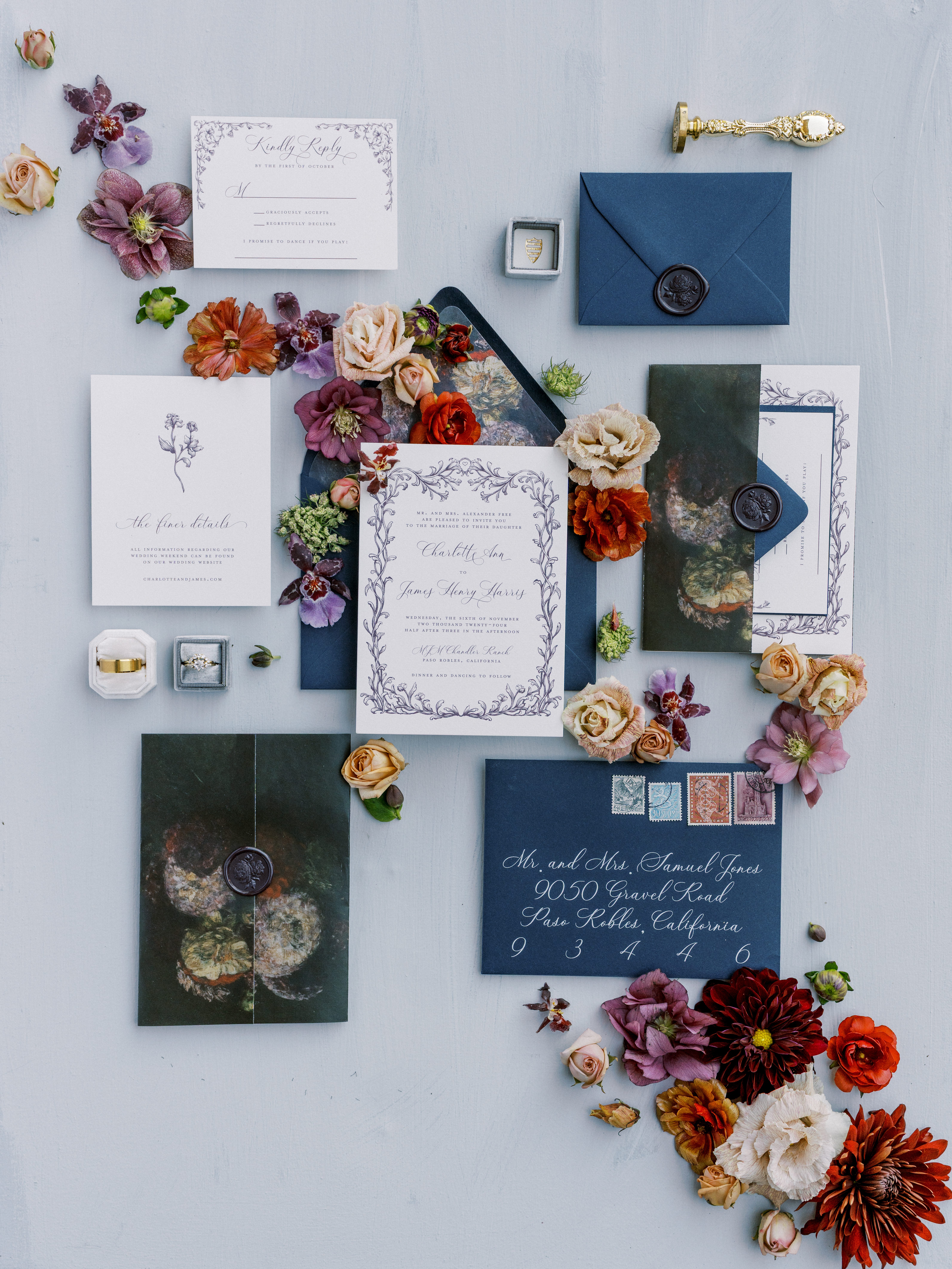 Dreamy Wedding Flat Lays That Wow: Styling Inspiration for the Modern Bride